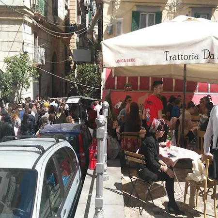Charme Napoletano Spagnoli Apartment Naples