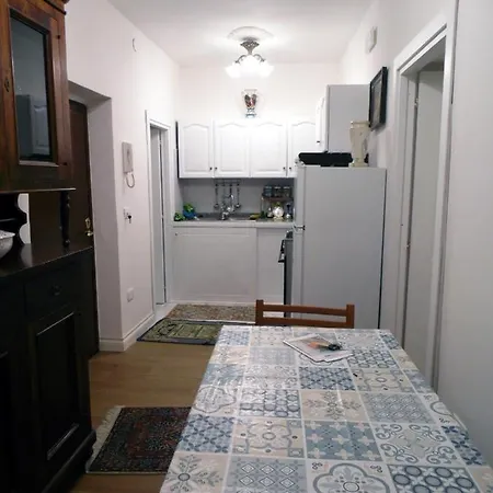 Charme Napoletano Spagnoli Lejlighed *